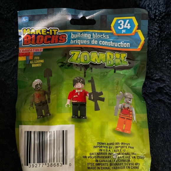 NEW Make-It Blocks Zombie Mini Action Figures Kids Toys - Picture 3 of 3
